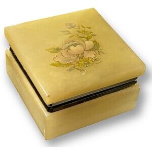 Vtg Genuine Alabaster Hand Carved In Italy Marbled Trinket Box Flowers Hinged